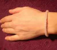 Pulsera de minerales rosa palo